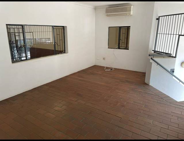 INDUSTRIAL PROPERTY TO RENT IN SILVERTONDALE